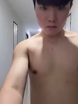 Snapshot of thehornyboyz chatting on February 15, 2:47 pm thehornyboyz online show from February 15, 2:47 pm