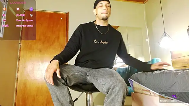 SonicJ25 online show from April 12, 4:28 am