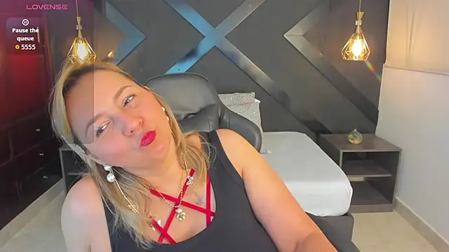 andre soto  online show from February 5, 2:27 am