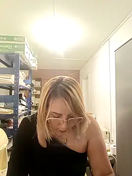 andre soto  online show from April 11, 3:38 pm