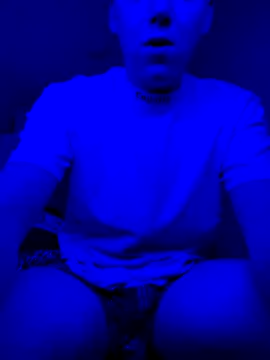 Snapshot of lucky_luke19 chatting on November 24, 9:58 pm lucky luke19 online show from November 24, 9:58 pm