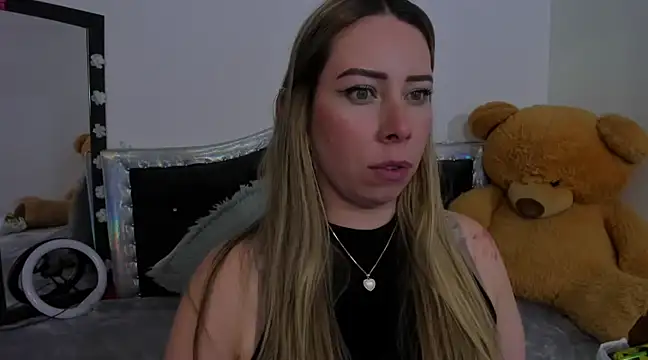 JanneKim online show from March 12, 7:59 pm