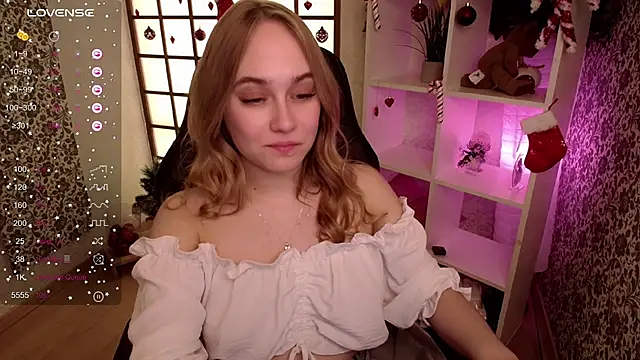 Snapshot of LianaBright chatting on January 17, 5:11 am LianaBright online show from January 17, 5:11 am