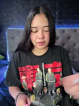 Paloma  LS online show from November 6, 2:18 pm