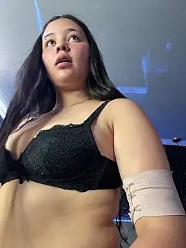 Paloma  LS online show from February 21, 8:21 pm