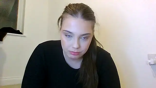 Snapshot of Krystal_Tx chatting on February 20, 6:52 pm Krystal Tx online show from February 20, 6:52 pm