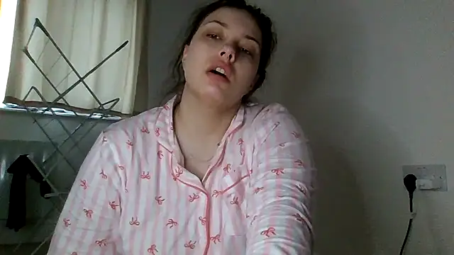 Snapshot of Krystal_Tx chatting on March 8, 8:07 am Krystal Tx online show from March 8, 8:07 am