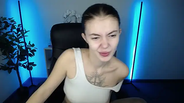 Ritaneer online show from November 29, 9:01 am