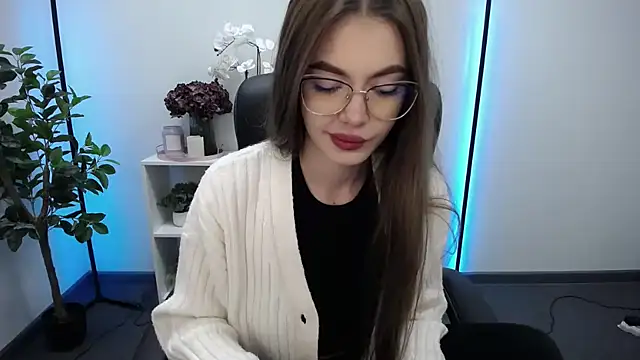 Ritaneer online show from January 15, 9:03 am