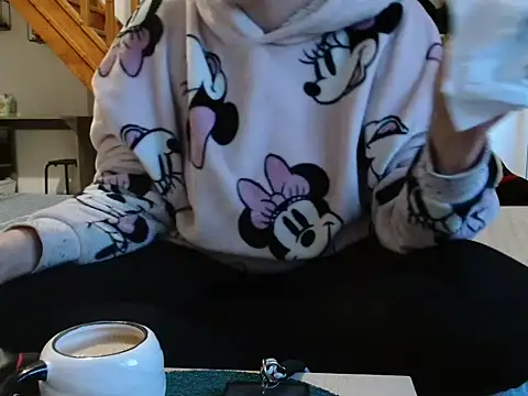 Lauzo21 online show from October 7, 5:37 am