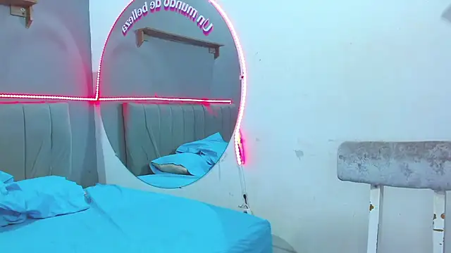 minimi naty online show from January 15, 7:23 pm