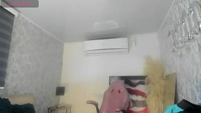 Snapshot of KENDER21_ chatting on November 27, 8:00 pm KENDER21 online show from November 27, 8:00 pm