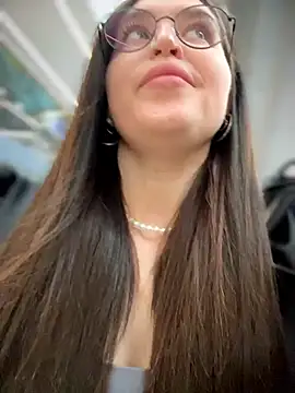 meow girl online show from April 16, 9:54 am