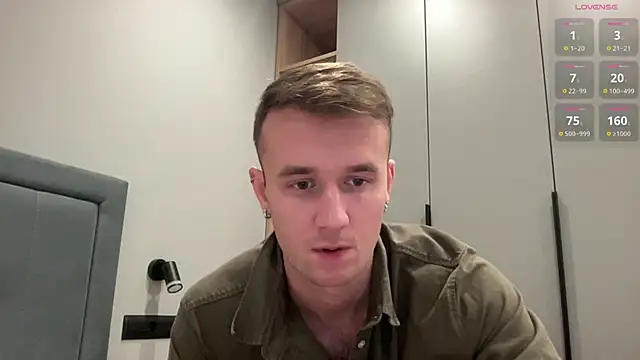 cute mark online show from October 28, 5:15 pm