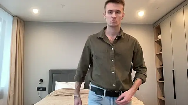 cute mark online show from November 8, 12:16 pm