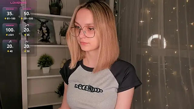 ms elizabethqueen online show from January 27, 3:18 pm
