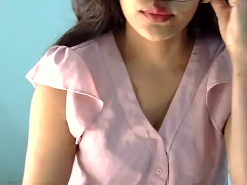 Nehasingh2024 online show from November 11, 8:03 am