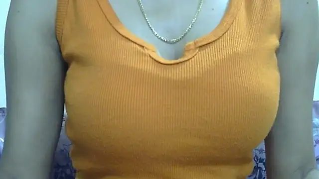  FluffyHxney  online show from May 30, 8:17 pm