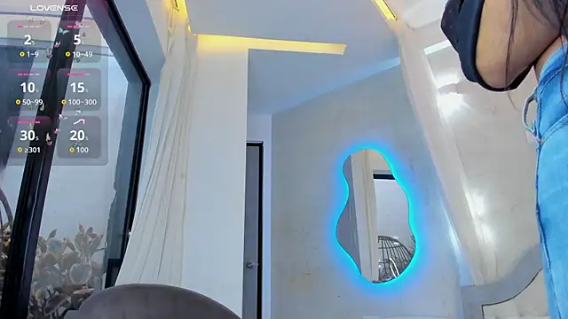 Venusflame   online show from October 20, 11:54 am