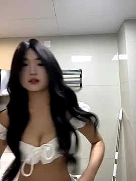 Snapshot of xyebobs chatting on December 3, 7:00 pm xyebobs online show from December 3, 7:00 pm