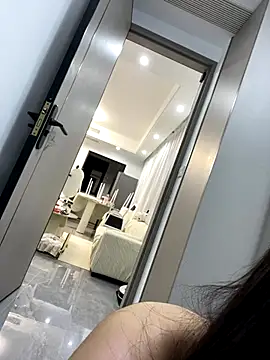 Snapshot of xyebobs chatting on October 28, 12:52 pm xyebobs online show from October 28, 12:52 pm