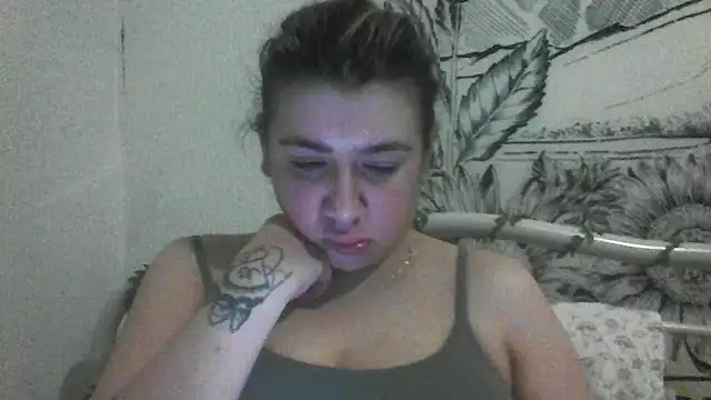 CamilaCherryX online show from March 18, 7:39 pm