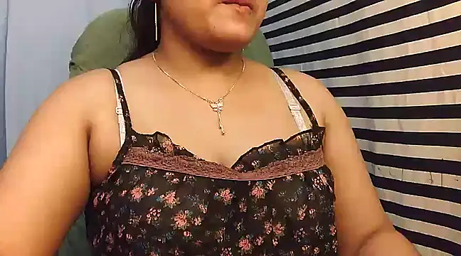 Snapshot of SabrinaNoor chatting on February 11, 7:38 pm SabrinaNoor online show from February 11, 7:38 pm