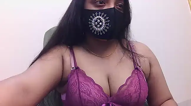 Snapshot of SabrinaNoor chatting on February 22, 7:36 pm SabrinaNoor online show from February 22, 7:36 pm