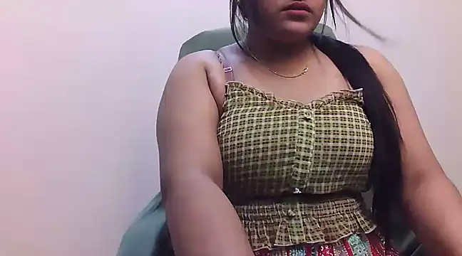 Snapshot of SabrinaNoor chatting on March 5, 4:35 pm SabrinaNoor online show from March 5, 4:35 pm