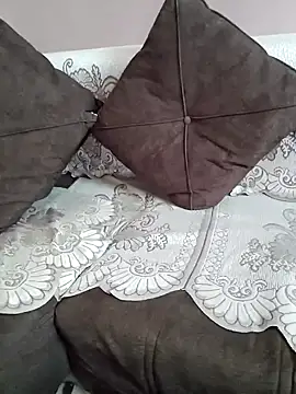 milf-kaira online show from December 11, 5:43 am