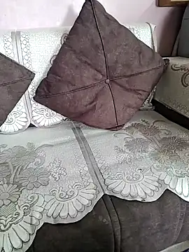 milf-kaira online show from January 9, 6:17 am