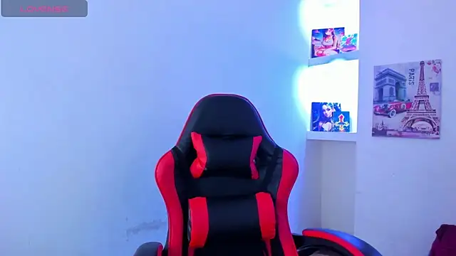 zoe connor19 online show from April 11, 8:35 pm