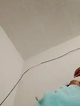 Snapshot of chloewildd_ chatting on January 4, 11:33 am chloewildd online show from January 4, 11:33 am
