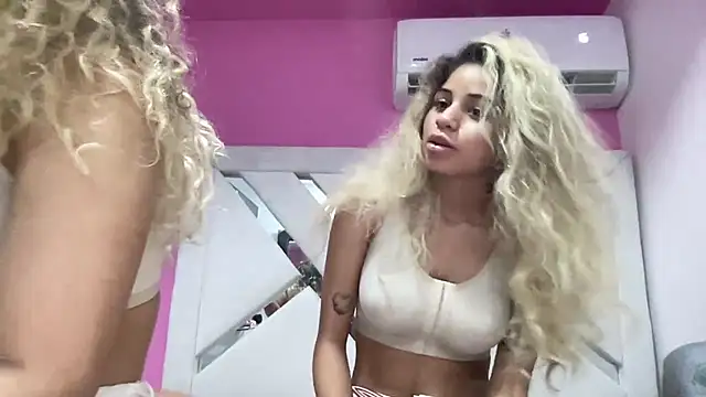 brithneysquirt online show from December 20, 3:35 am