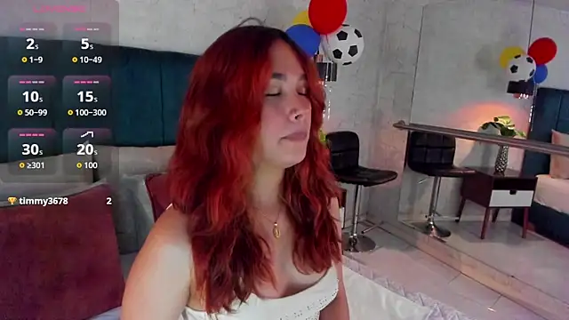Snapshot of AdeleAndersonn chatting on June 22, 7:22 pm AdeleAndersonn online show from June 22, 7:22 pm
