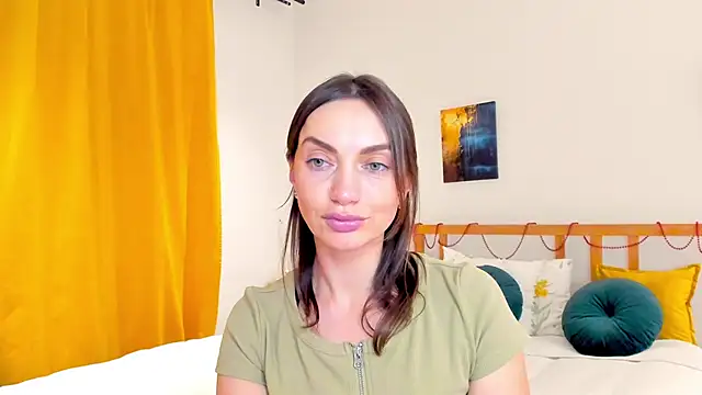 LovelyeeMia online show from December 29, 6:16 pm