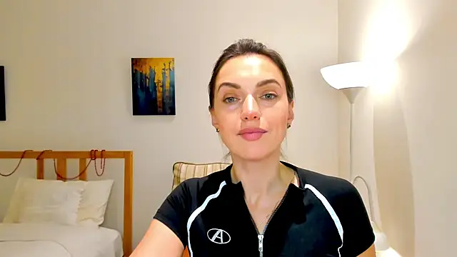 LovelyeeMia online show from January 7, 2:41 pm