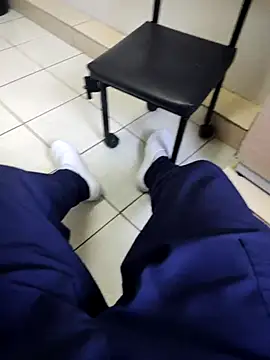 gatmoreno1 online show from November 10, 4:28 pm