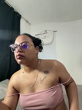 angela angels  online show from April 5, 11:07 am