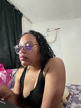 angela angels  online show from April 18, 4:16 am