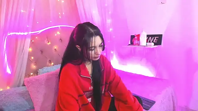 Snapshot of _Mia__9 chatting on March 15, 9:16 pm Mia 9 online show from March 15, 9:16 pm