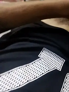 Snapshot of Juliano69xv chatting on November 29, 1:36 pm Juliano69xv online show from November 29, 1:36 pm