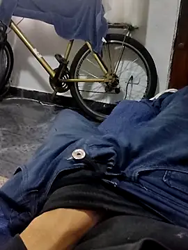 Juliano69xv online show from June 16, 12:30 pm