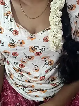 tamil-varshu online show from December 3, 3:11 pm