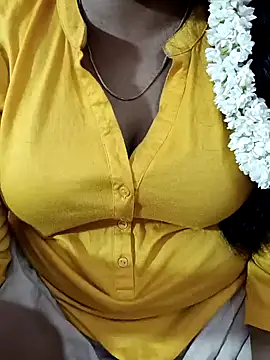 tamil-varshu online show from December 10, 3:33 pm