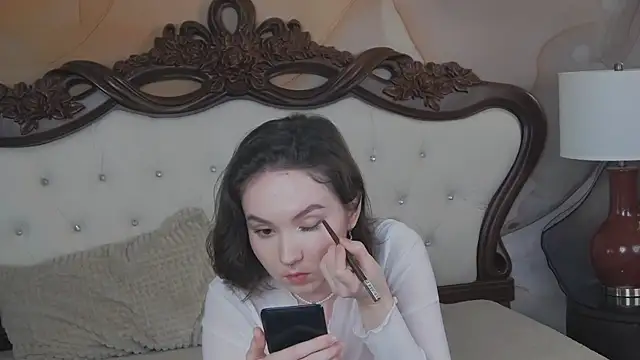 IreneRaye online show from February 5, 8:11 am