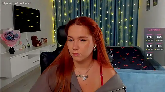 Snapshot of VasilisaHaas chatting on October 15, 9:48 pm VasilisaHaas online show from October 15, 9:48 pm