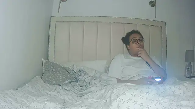 vanilla chocolate23 online show from February 21, 10:22 pm