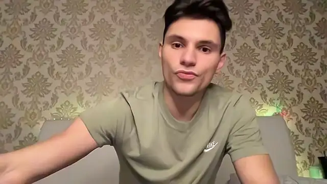 denlover1 online show from January 30, 4:34 pm