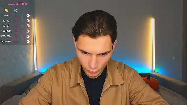 denlover1 online show from November 24, 2:39 pm